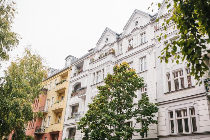 Immobiliensachverständiger für Reihenhaus benötigt. Immobiliensachverständiger für Reihenhaus benötigt.